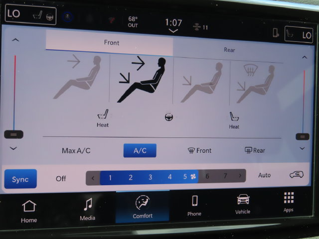 New 2027 Chrysler Pacifica Select AWD/4WD image 33