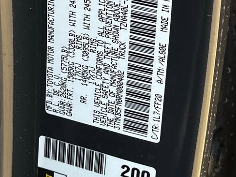 Used 2024 Toyota Tacoma SR5 image 28