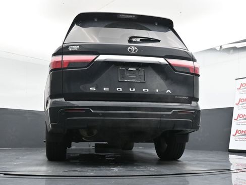 Used 2025 Toyota Sequoia Capstone image 45
