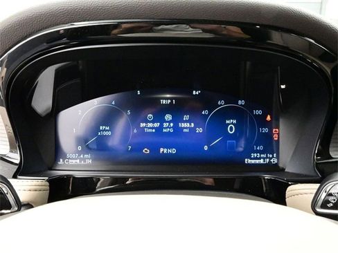 Used 2024 Lincoln Corsair FWD w/ Equipment Group 101A image 9