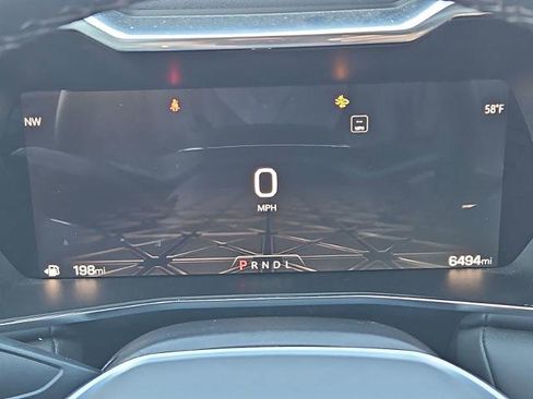 Certified 2024 GMC Canyon Elevation w/ Trailering Package image 11