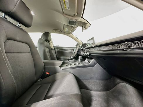 Used 2025 Honda Civic LX image 29