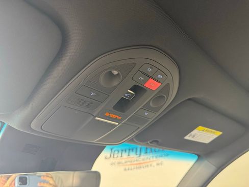 Used 2025 Genesis G70 3.3T Advanced image 24