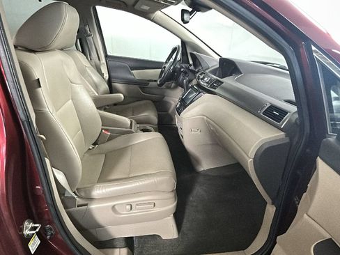 Used 2016 Honda Odyssey EX-L image 33