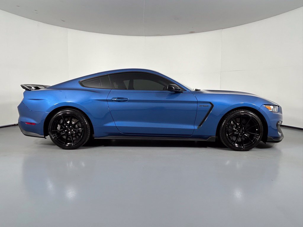 Used 2019 Ford Mustang Shelby GT350 RWD image 9