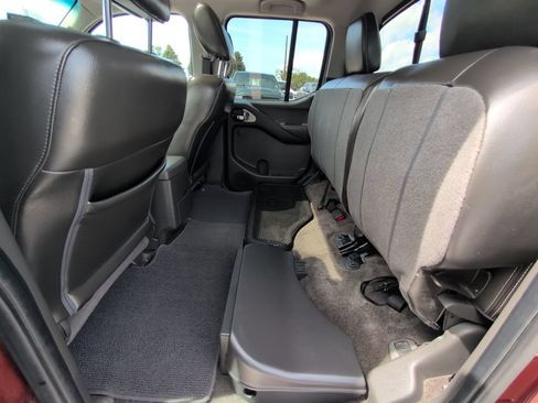 Used 2016 Nissan Frontier PRO-4X w/ Pro-4x Luxury Package AWD/4WD image 21
