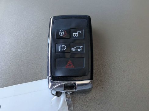 Used 2019 Land Rover Range Rover Supercharged AWD/4WD image 36