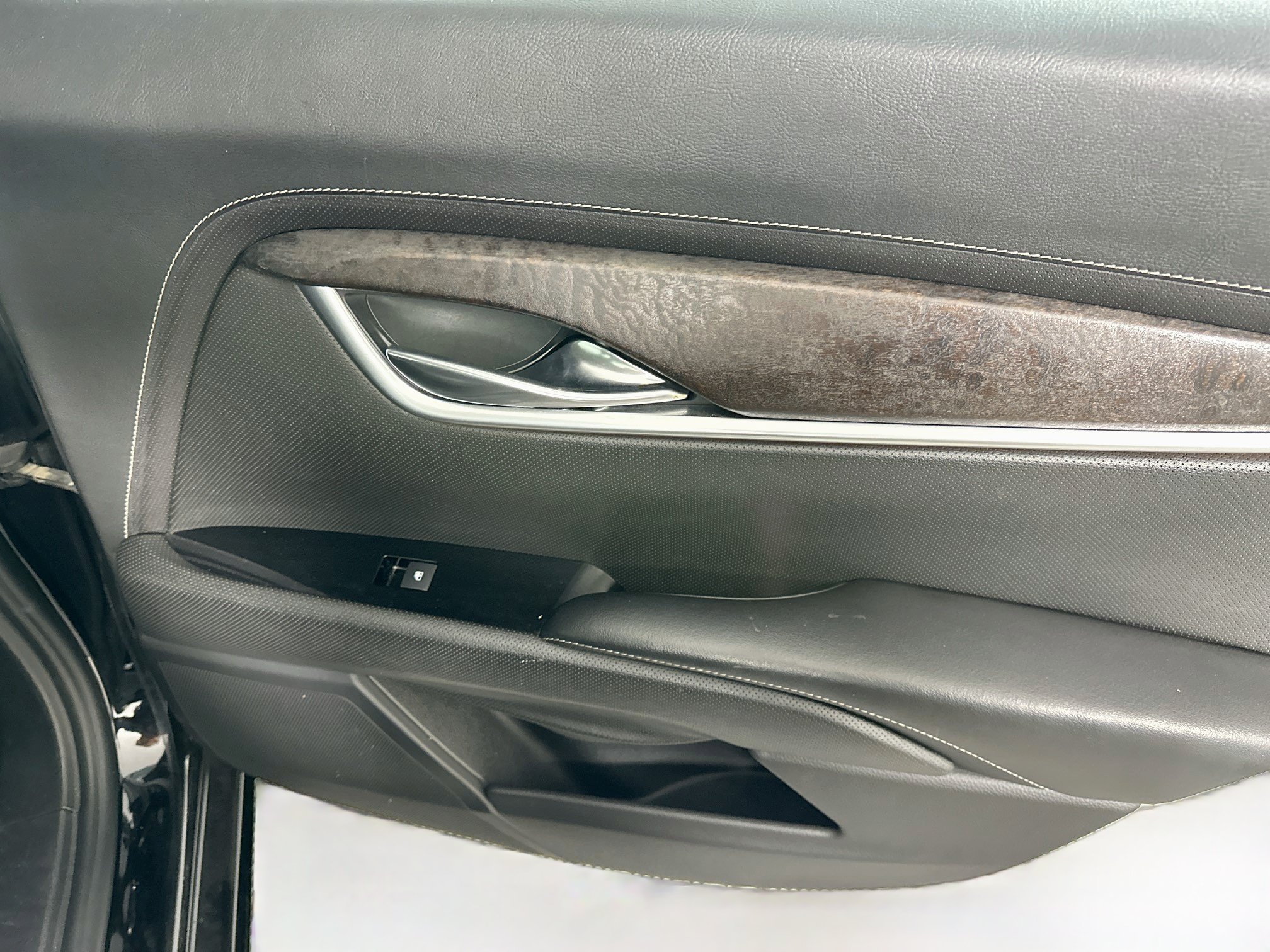 Used 2018 Cadillac XTS Luxury FWD image 29