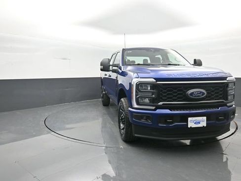 New 2026 Ford F250 XL image 2