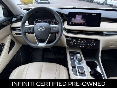 Certified 2025 INFINITI QX60 Pure FWD image 2