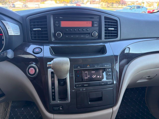 Used 2013 Nissan Quest S FWD image 15