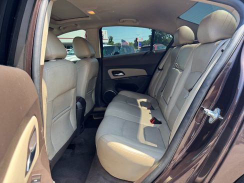 Used 2015 Chevrolet Cruze LT FWD image 16