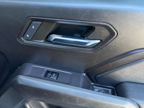 Used 2023 GMC Canyon Elevation w/ Elevation Premium Package RWD image 19