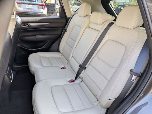 Used 2025 MAZDA CX-5 AWD 2.5 S w/ Preferred Package image 24