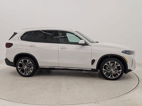 Used 2026 BMW X5 xDrive40i w/ Climate Comfort Package AWD/4WD image 8