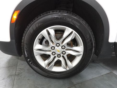 Used 2020 Chevrolet Blazer LT FWD image 35