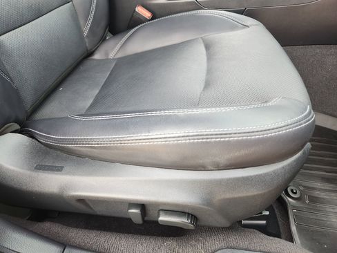 Used 2018 Subaru Outback 2.5i Limited w/ Popular Package #2 image 28