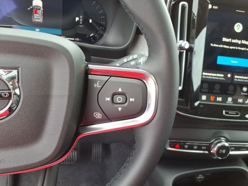 New 2026 Volvo XC40 B5 Core w/ Climate Package image 16