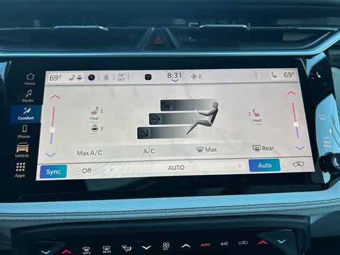 New 2026 Jeep Cherokee Limited AWD/4WD image 39