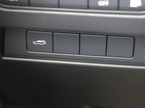Used 2024 MAZDA CX-90 Plug-In Hybrid w/ Preferred AWD/4WD image 21