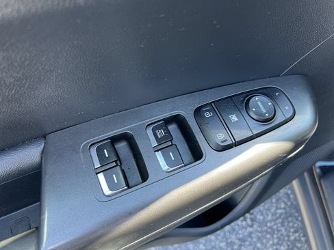 Used 2019 Kia Sportage LX FWD image 15