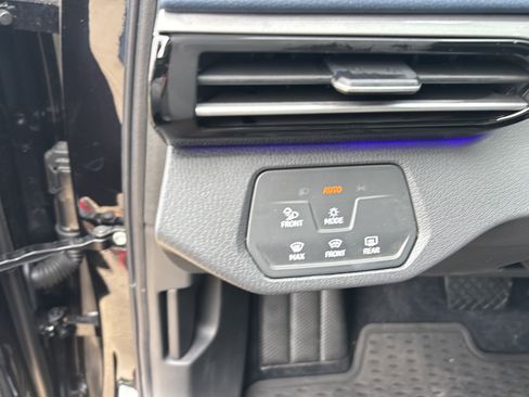 New 2026 Volkswagen ID.4 Pro S Plus AWD/4WD image 22