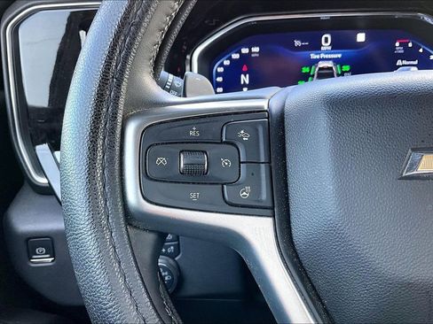 Used 2023 Chevrolet Silverado 1500 LTZ image 23