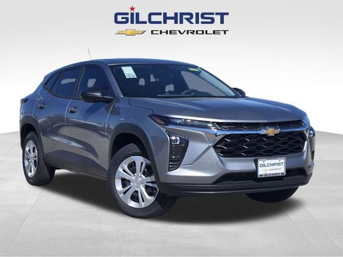 New 2026 Chevrolet Trax LS w/ Driver Confidence Package image 1