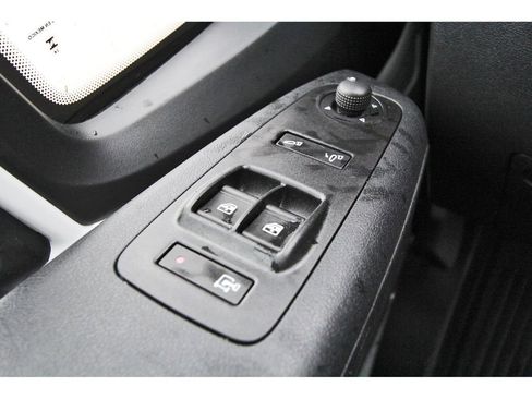Used 2026 RAM ProMaster 2500 w/ Convenience Group FWD image 17