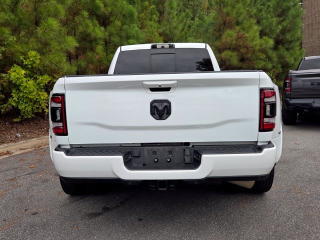 Used 2024 RAM 3500 Limited AWD/4WD image 4