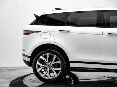 Used 2023 Land Rover Range Rover Evoque R-Dynamic S image 15