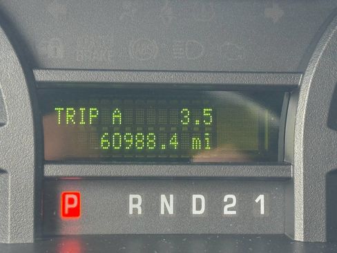 Used 2014 Ford E-250 and Econoline 250 image 17