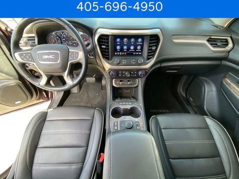 Used 2021 GMC Acadia Denali image 23