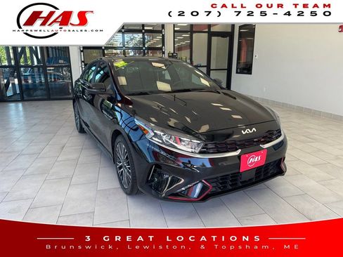 Used 2022 Kia Forte GT-Line w/ GT-Line Premium Package image 8