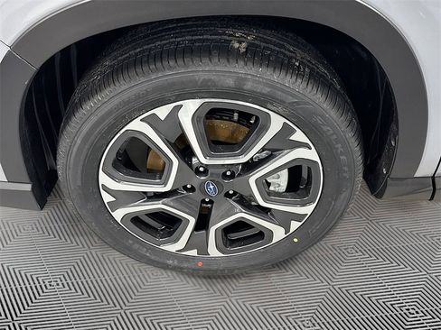 New 2026 Subaru Ascent Touring image 32