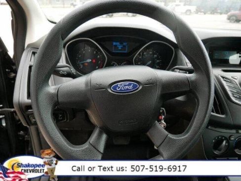 Used 2013 Ford Focus S image 22