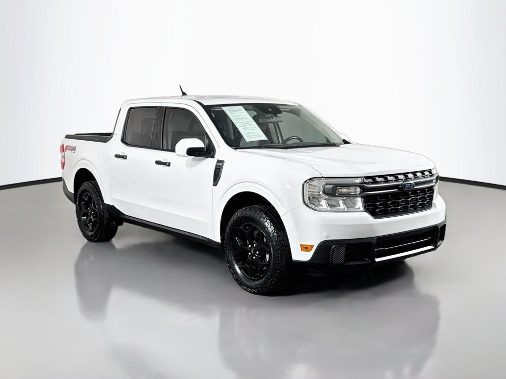 Used 2023 Ford Maverick XLT w/ Equipment Group 300A Standard AWD/4WD image 7