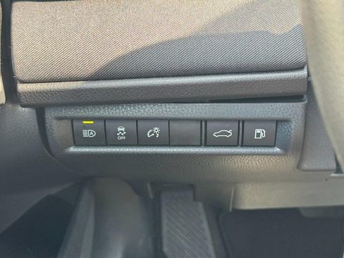 Used 2026 Toyota Camry LE FWD image 25