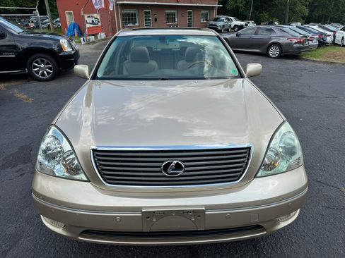 Used 2003 Lexus LS 430 image 2
