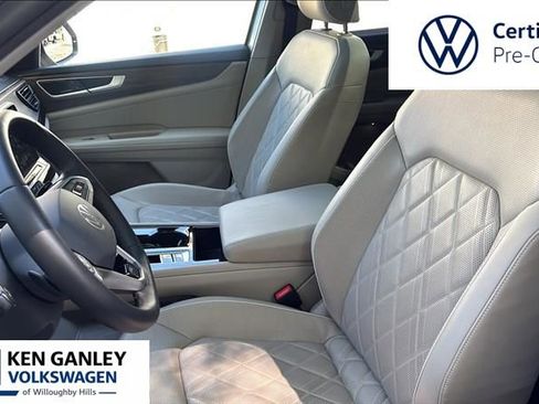 Used 2024 Volkswagen Atlas SEL Premium R-Line AWD/4WD image 12