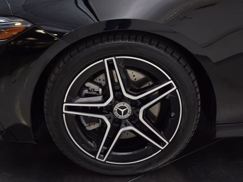 Certified 2024 Mercedes-Benz CLA 250 image 12