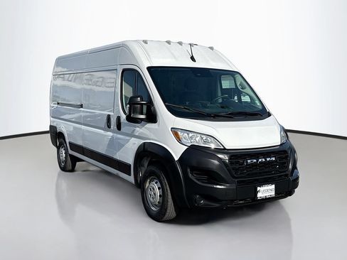 Used 2023 RAM ProMaster 3500 FWD image 4