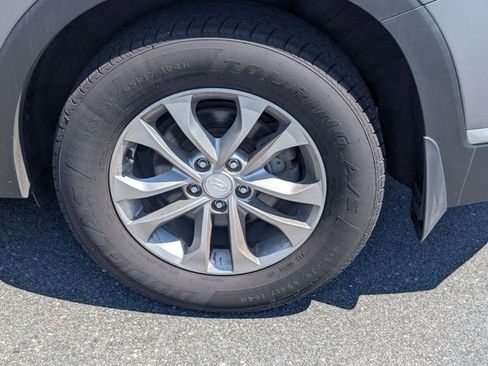 Used 2020 Hyundai Santa Fe SEL FWD image 8