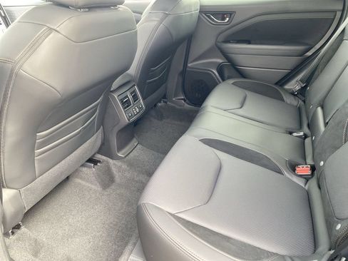 New 2026 Subaru Forester Touring AWD/4WD image 13