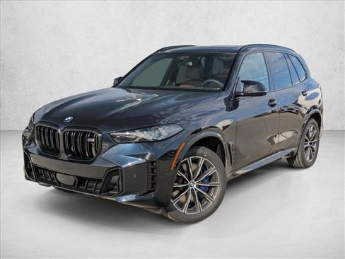 New 2026 BMW X5 M60i image 1