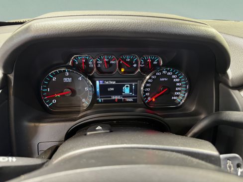 Used 2018 Chevrolet Tahoe LT AWD/4WD image 24