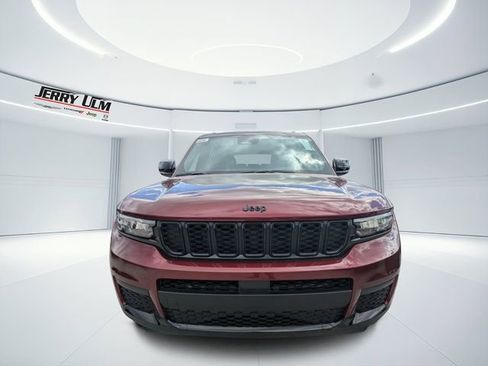 New 2025 Jeep Grand Cherokee L Laredo AWD/4WD image 7