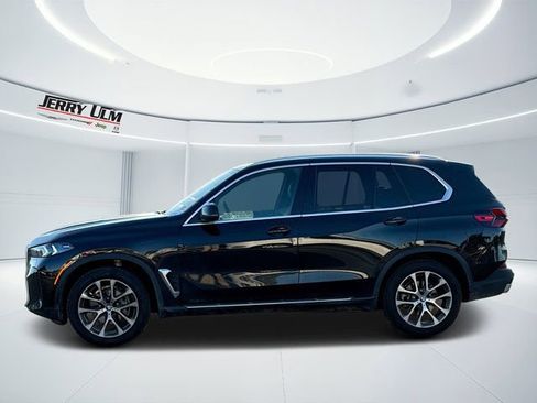 Used 2026 BMW X5 xDrive40i AWD/4WD image 2