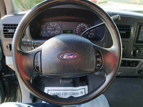Used 2005 Ford F250 SUPER DUTY image 17