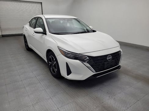 Used 2025 Nissan Sentra SV FWD image 13